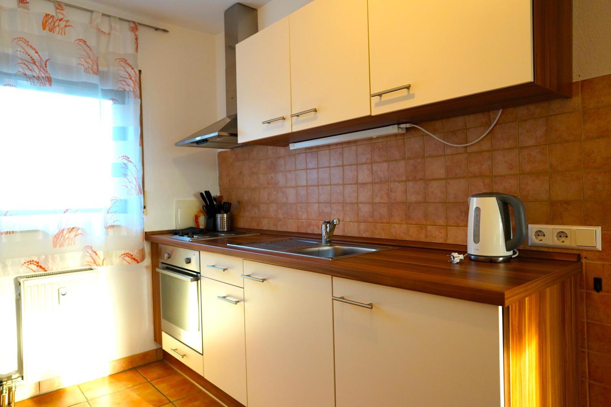 Grosse Ferienwohnung, Apartment In Leimen Wehome Komfort Luaran gambar